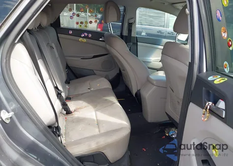 2016 Hyundai Tucson Se z USA, uszkodzony, nr VIN KM8J3CA43GU197436